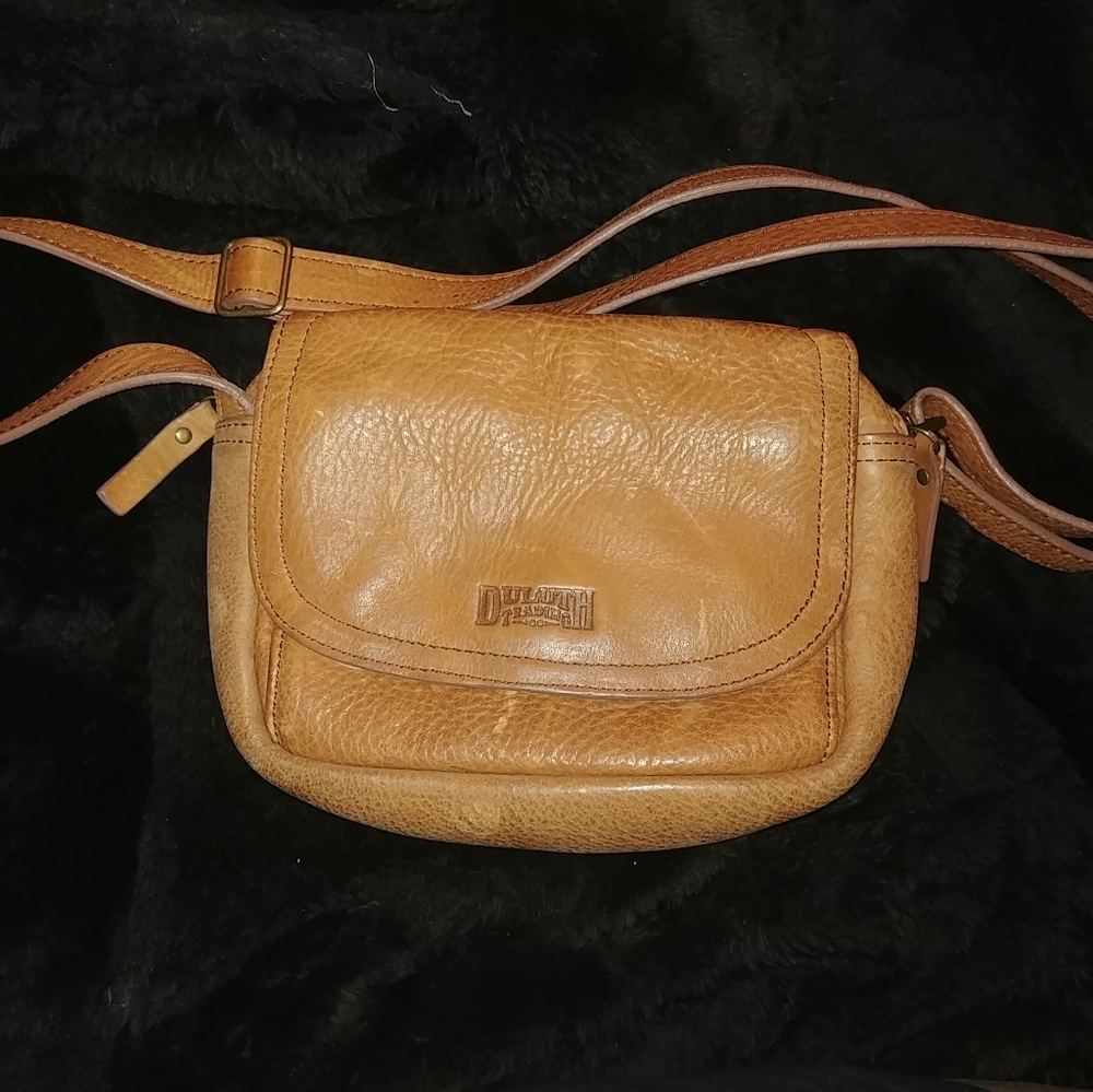 Duluth Trading // Lifetime Leather Bag /